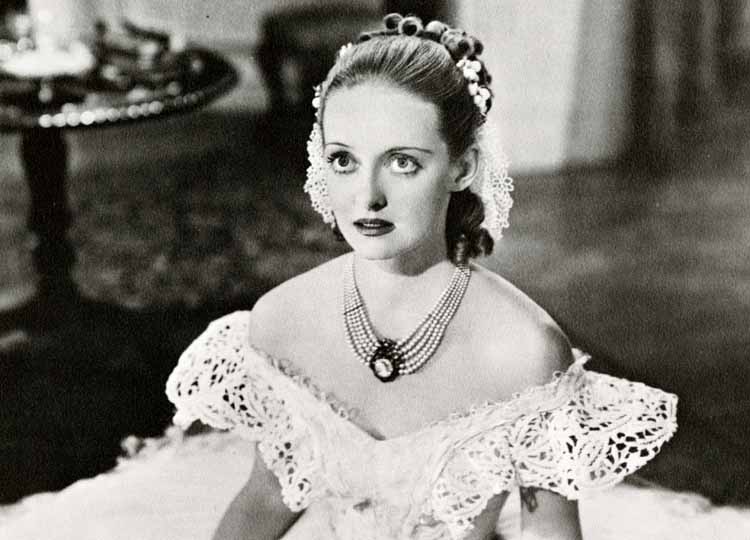 Hommage aux actrices qui nous font aimer le cinéma. - Page 2 Jezebel-bette